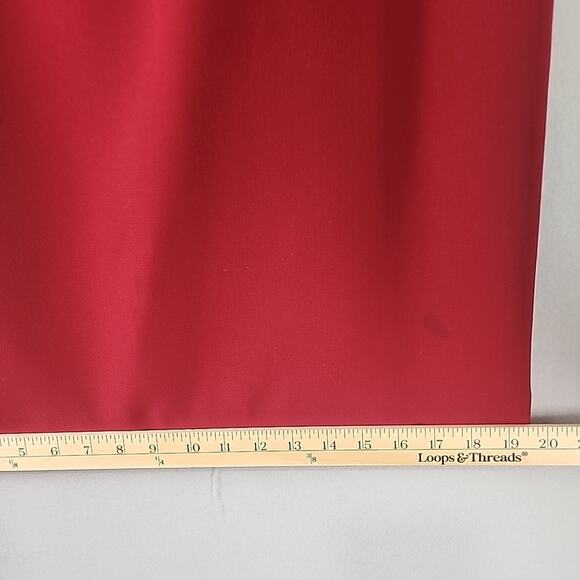 Tahari Petite Red Pencil Skirt Size 10P (Stain) - Picture 4 of 6